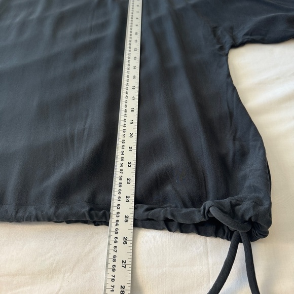 7 For All Mankind Women's 100% Silk Short Sleeve Oversized Top Small Tie Waist - Picture 11 of 13